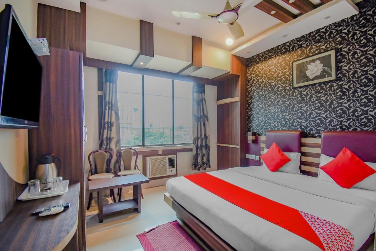 Oyo 1851 Hotel Sefali Deluxe Kolkata Bagian luar foto