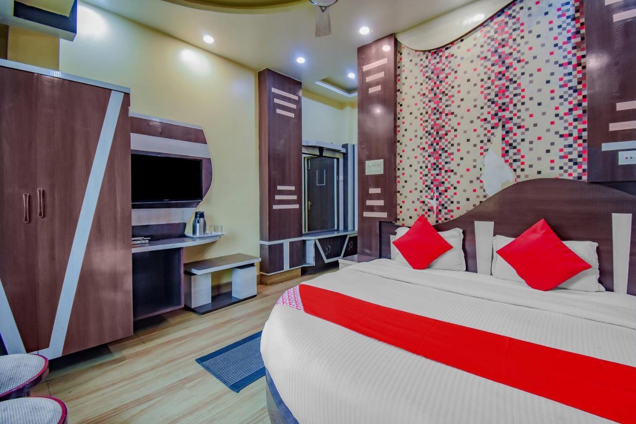 Oyo 1851 Hotel Sefali Deluxe Kolkata Bagian luar foto
