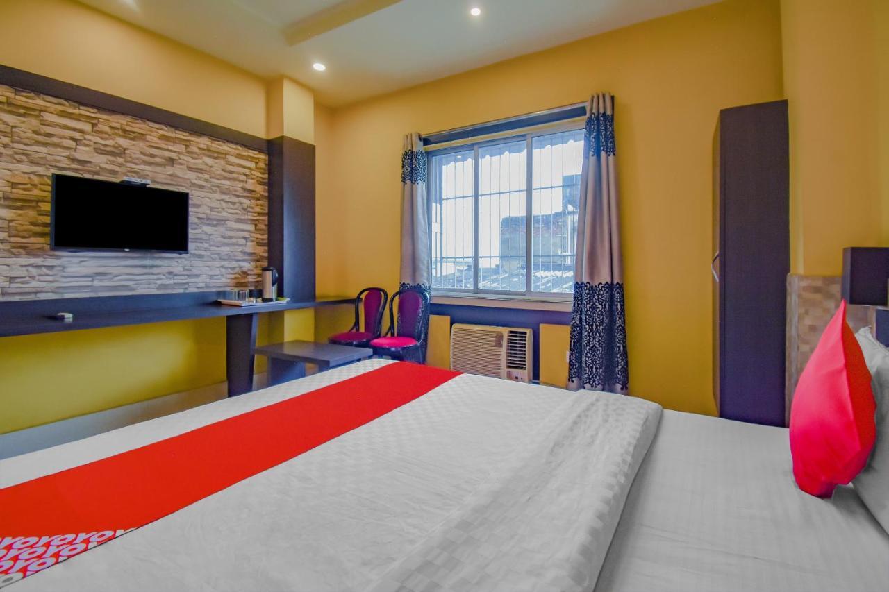 Oyo 1851 Hotel Sefali Deluxe Kolkata Bagian luar foto