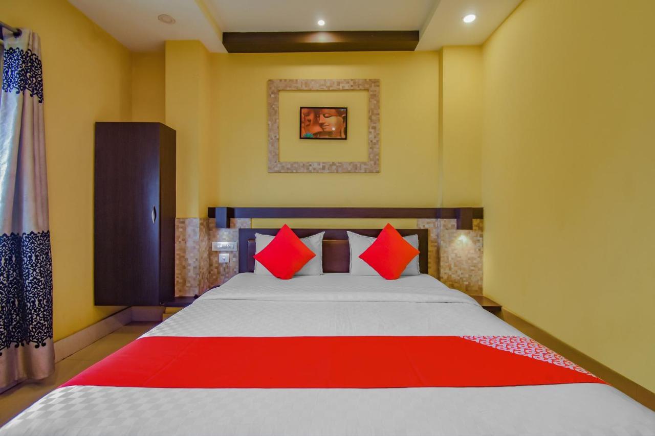 Oyo 1851 Hotel Sefali Deluxe Kolkata Bagian luar foto